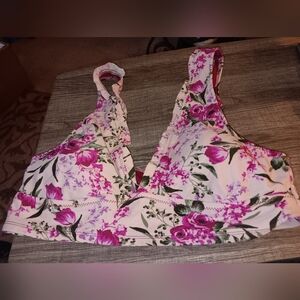 Womens Size XL, Mossimo Supply Co. Pink and White Floral Bra